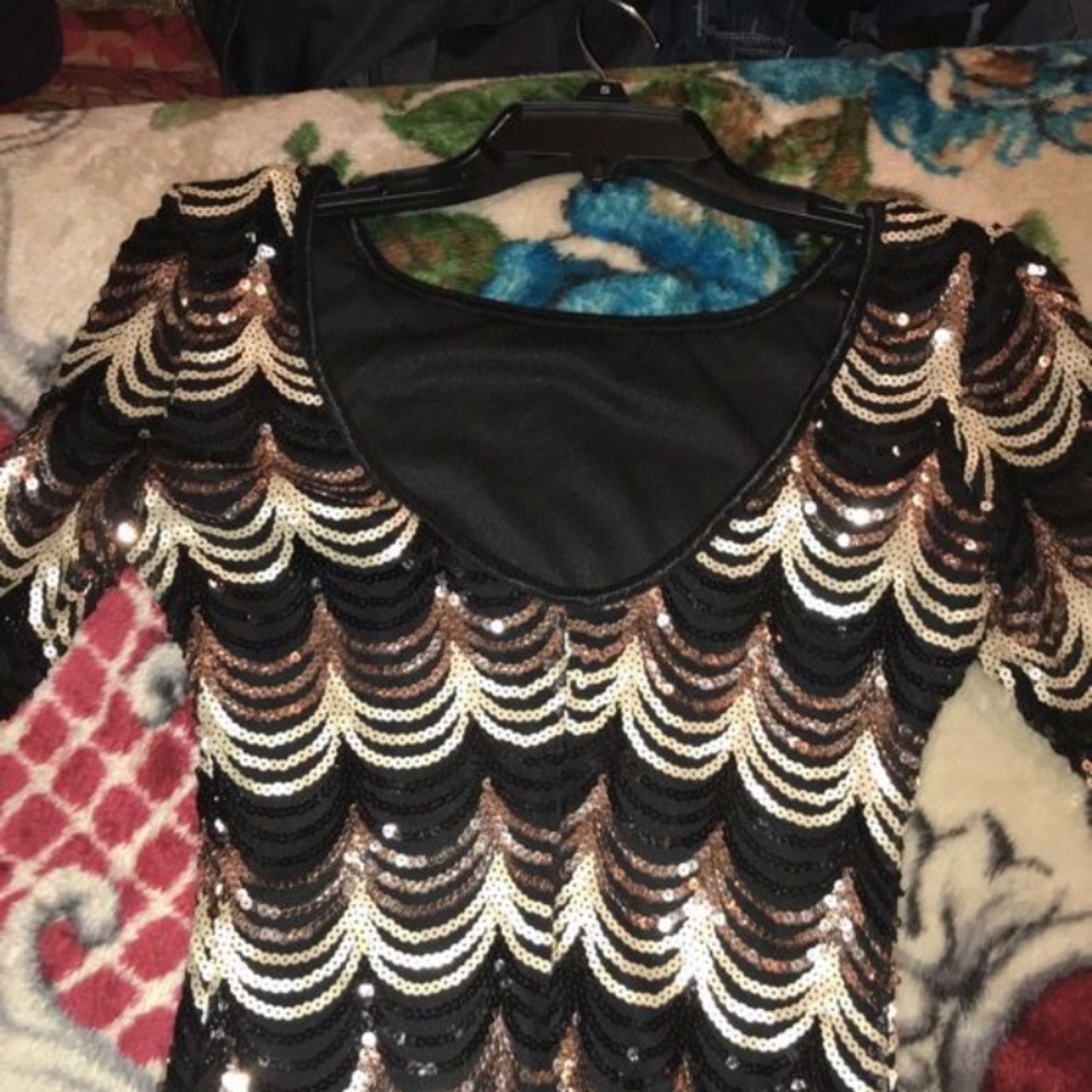 Sparky cute dress - Picture 3 of 3